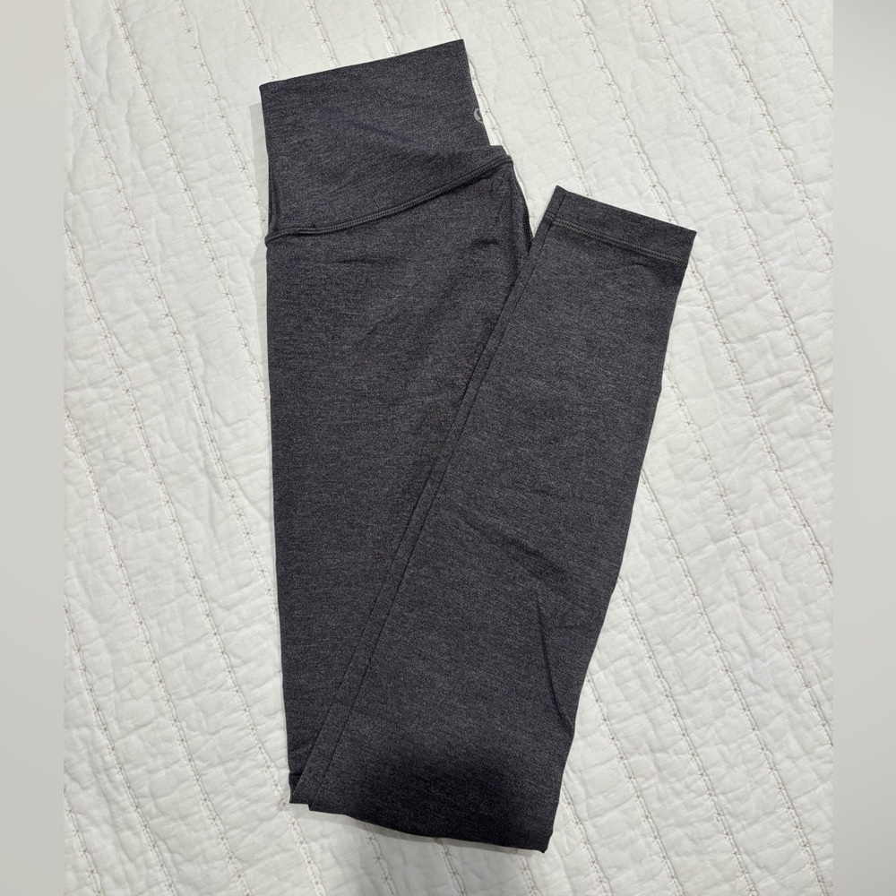 Lululemon Wunder Under 28”
